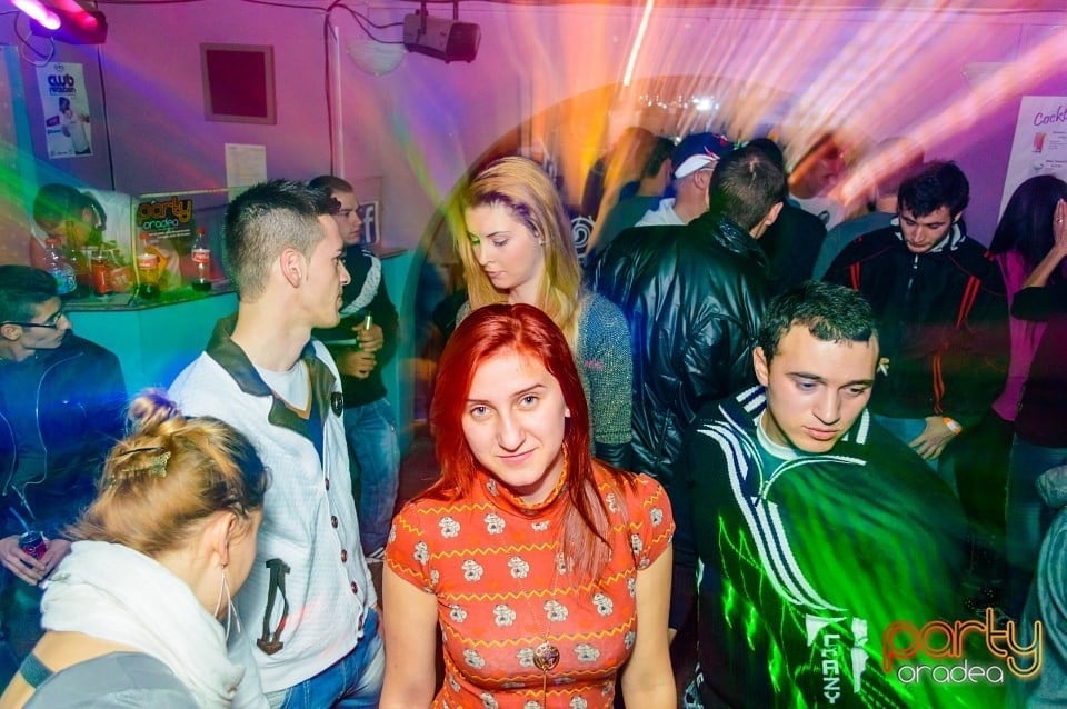 Moscow Never Sleeps, 