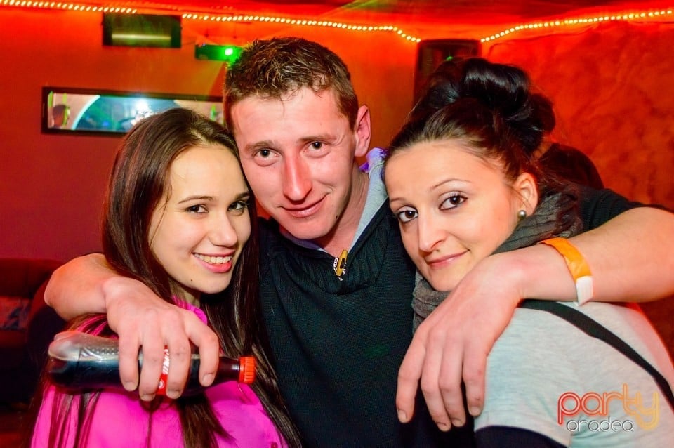 Moscow Never Sleeps, 