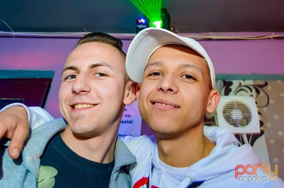 Moscow Never Sleeps, 