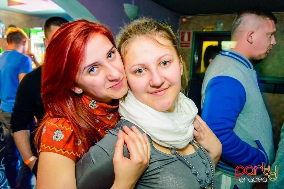 Moscow Never Sleeps, 