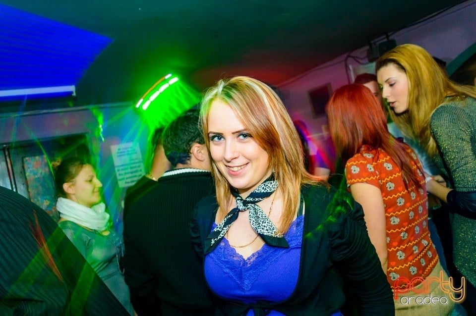 Moscow Never Sleeps, 