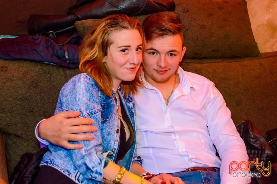 Moscow Never Sleeps, 