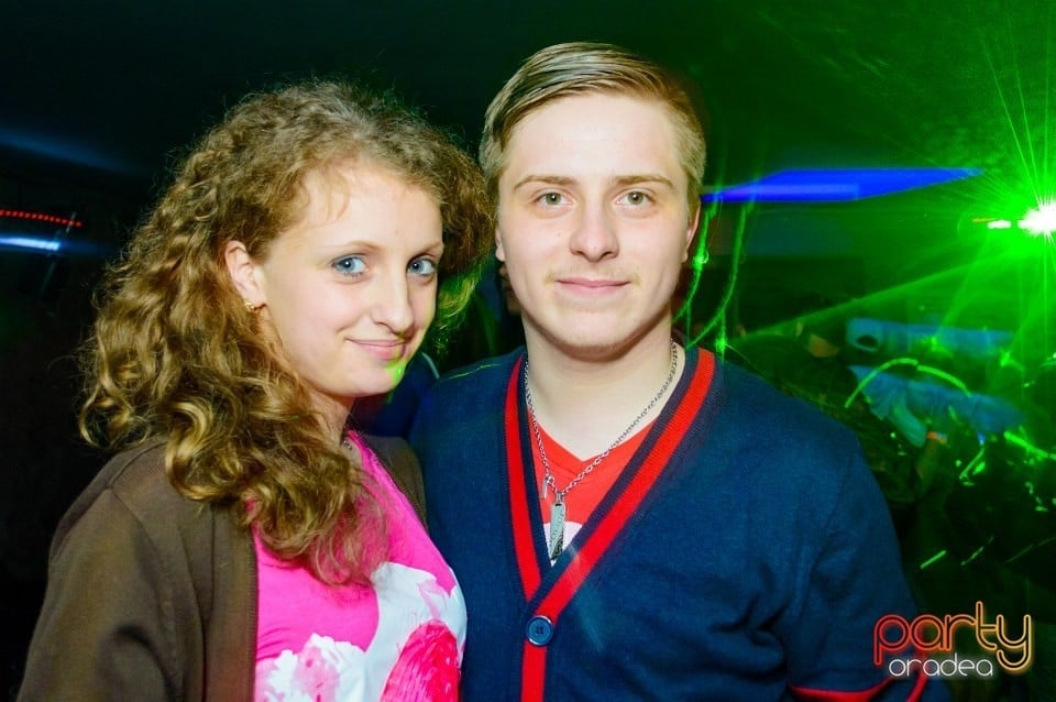 Moscow Never Sleeps, 