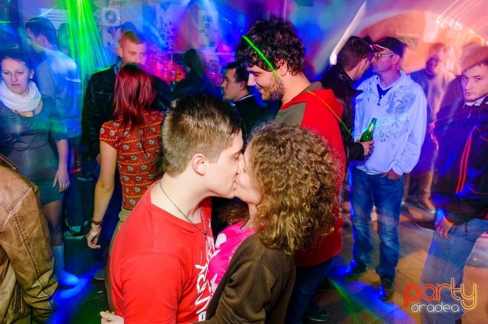 Moscow Never Sleeps, 