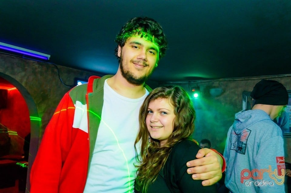 Moscow Never Sleeps, 