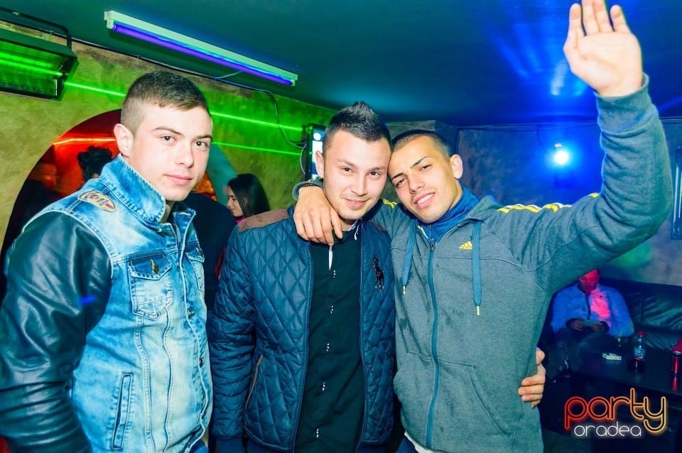 Moscow Never Sleeps, 