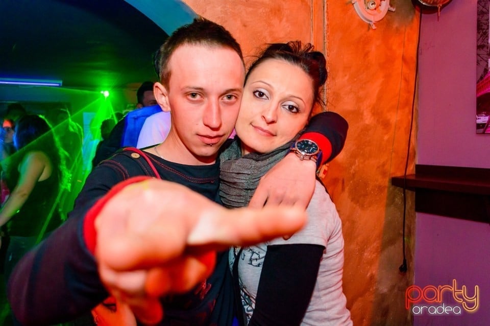 Moscow Never Sleeps, 