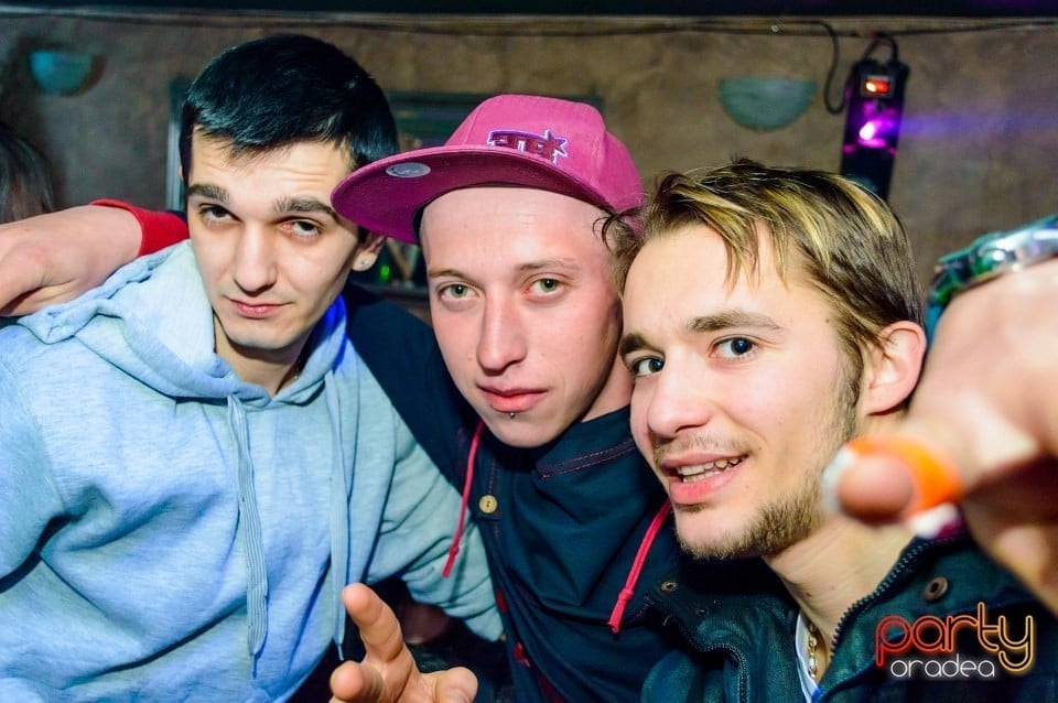 Moscow Never Sleeps, 