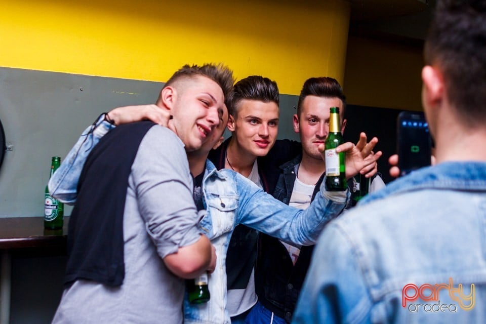 Moustache & Lips Party, 