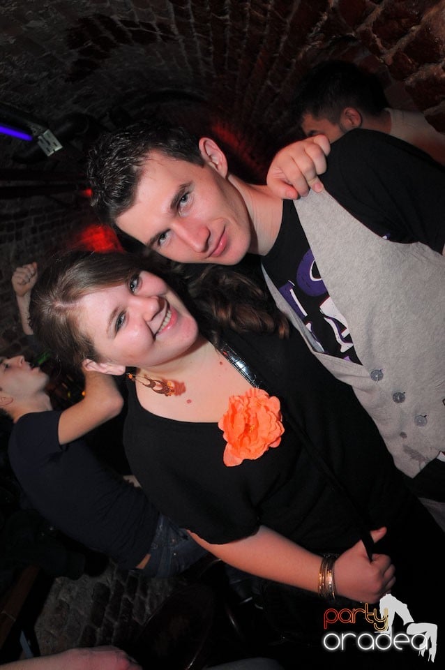 Muzică bună şi distracţie maximă în Escape, 