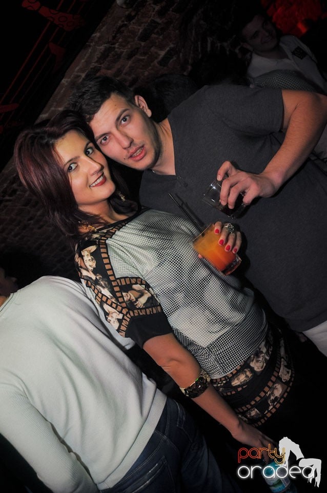 Muzică bună şi distracţie maximă în Escape, 