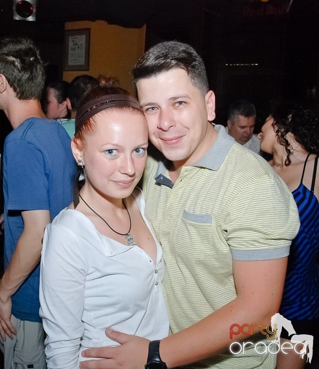 Muzică de petrecere şi voie bună în Lord's, Lord's Pub