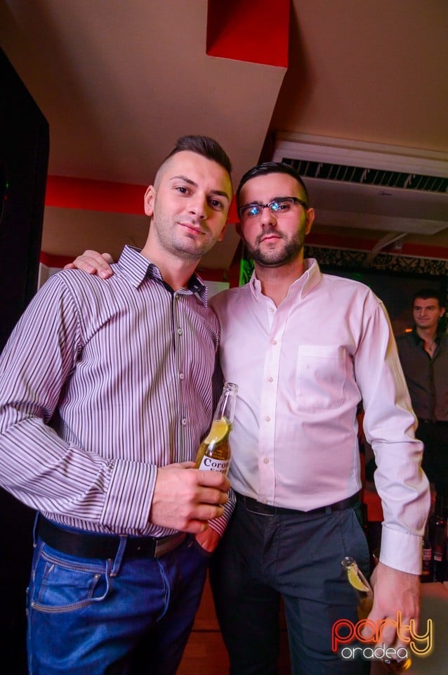 Muzică live alături de Blaga, 
