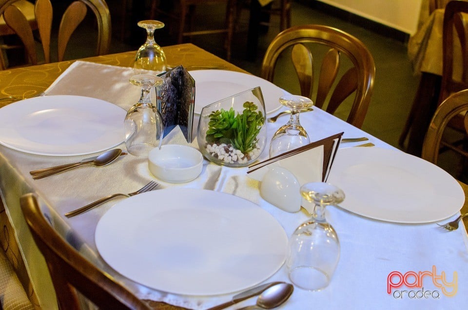 Muzică live alături de Magic Band Oradea, Restaurant Emporium