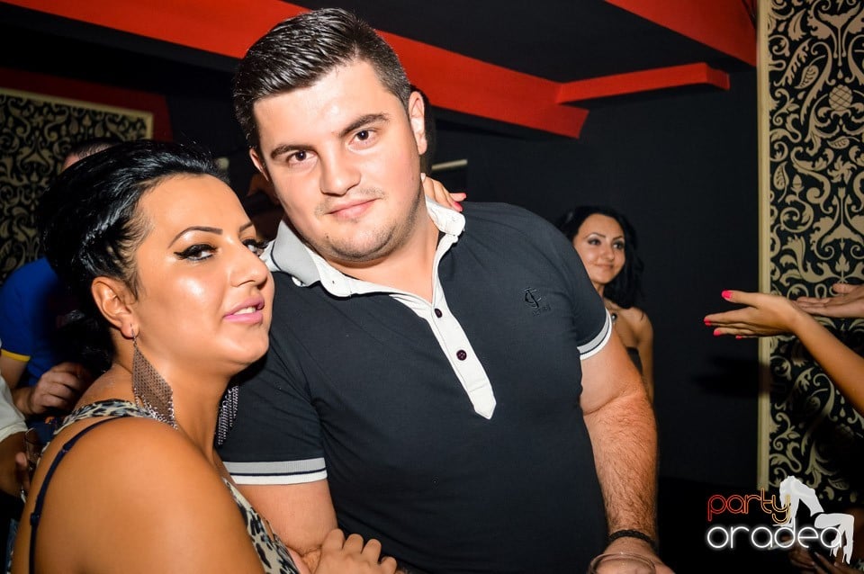 Muzica live Alex de la Oradea, 