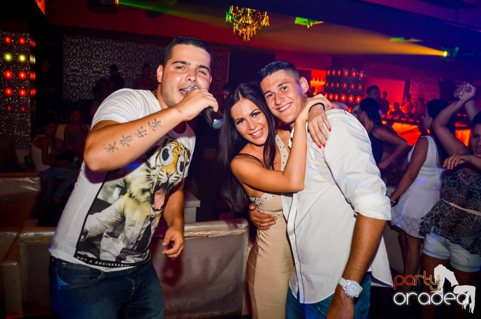 Muzica live Alex de la Oradea, 