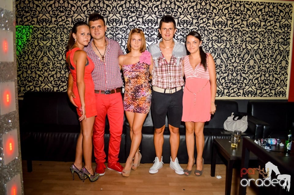 Muzica live Alex de la Oradea, 