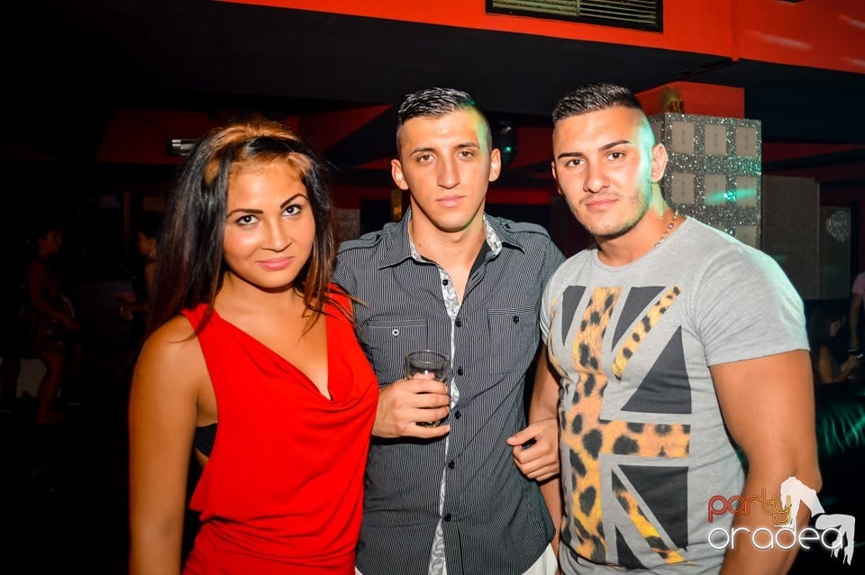 Muzica live Alex de la Oradea, 