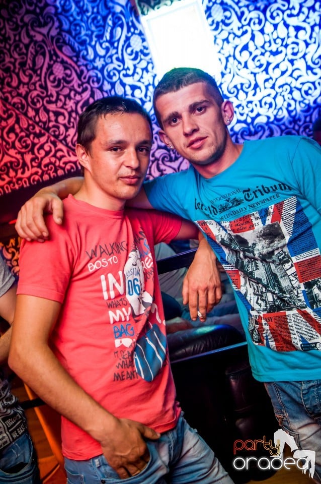 Muzica live Alex de la Oradea, 