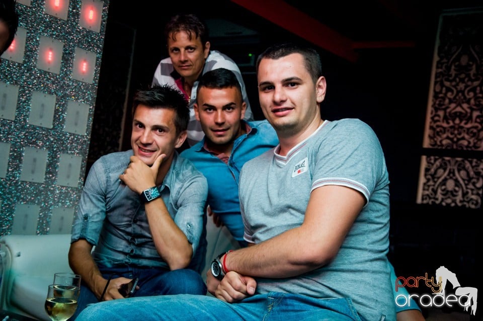 Muzica live Alex de la Oradea, 