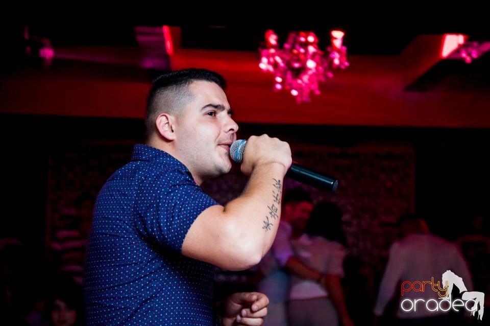 Muzica live Alex de la Oradea, 