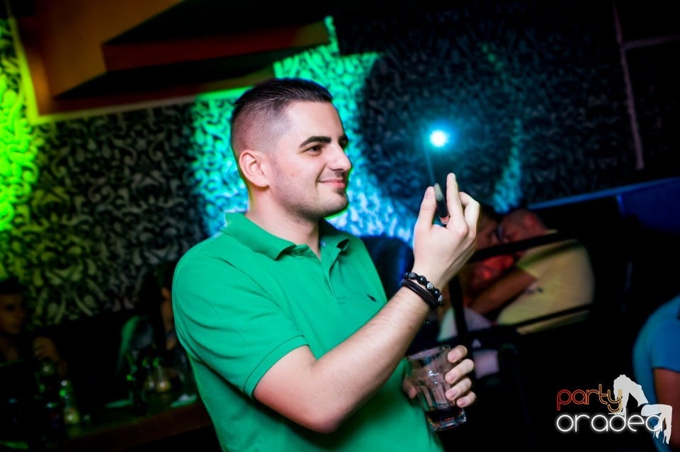 Muzica live Alex de la Oradea, 