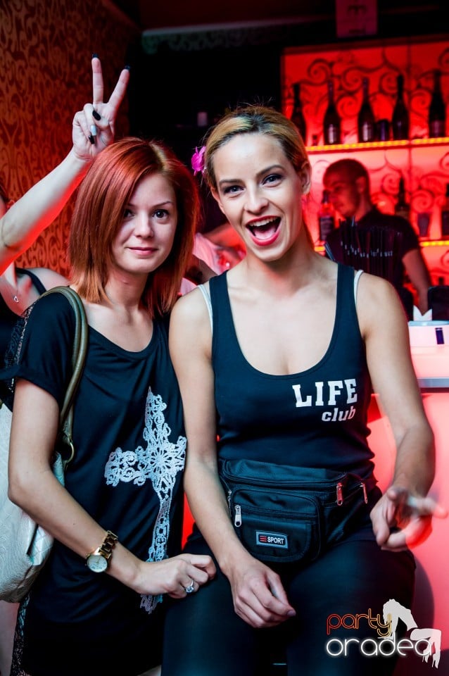 Muzica live Alex de la Oradea, 