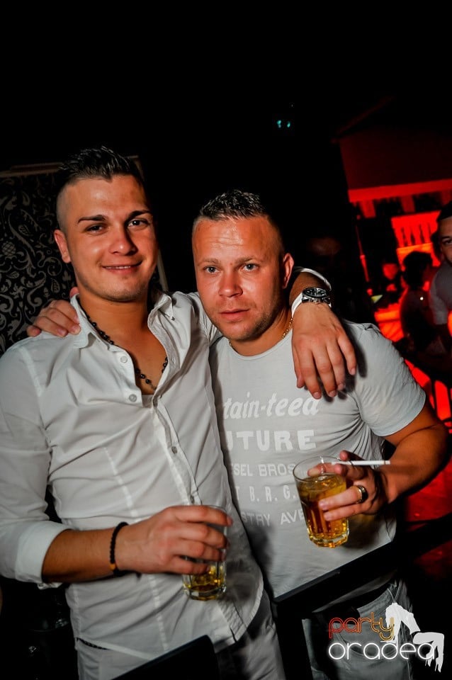 Muzica live Blaga de la Oradea, 