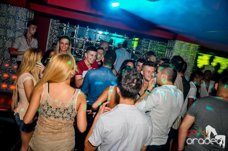 Muzica live Blaga de la Oradea, 