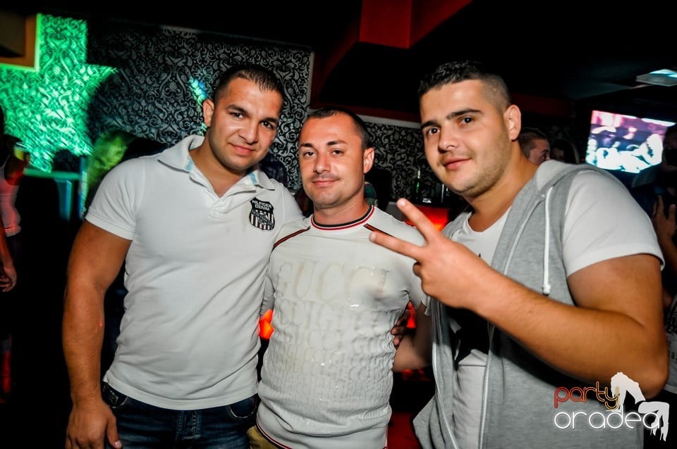 Muzica live Blaga de la Oradea, 