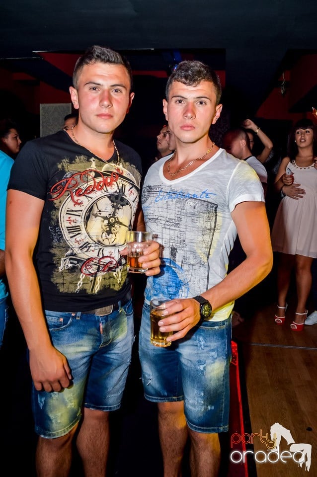 Muzica live Blaga de la Oradea, 