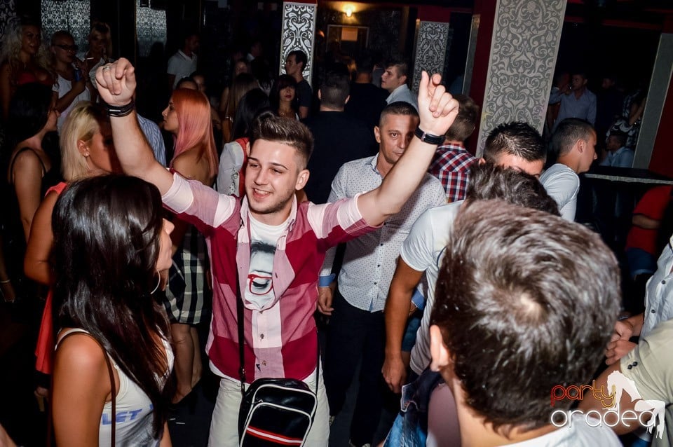 Muzica live Blaga de la Oradea, 