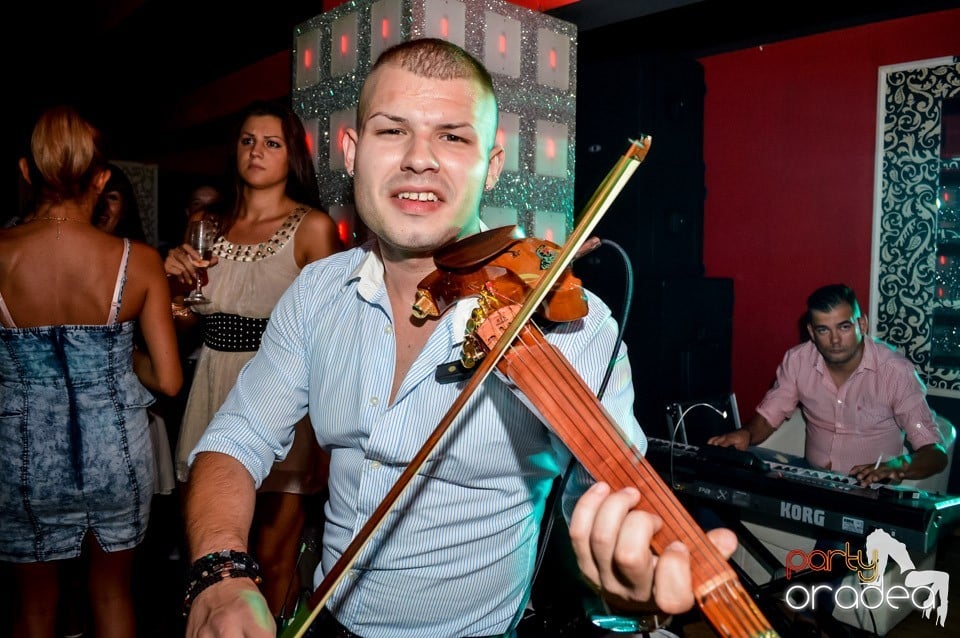 Muzica live Blaga de la Oradea, 