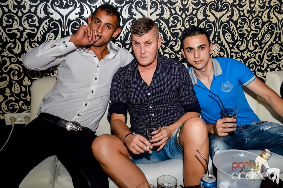 Muzica live Blaga de la Oradea, 