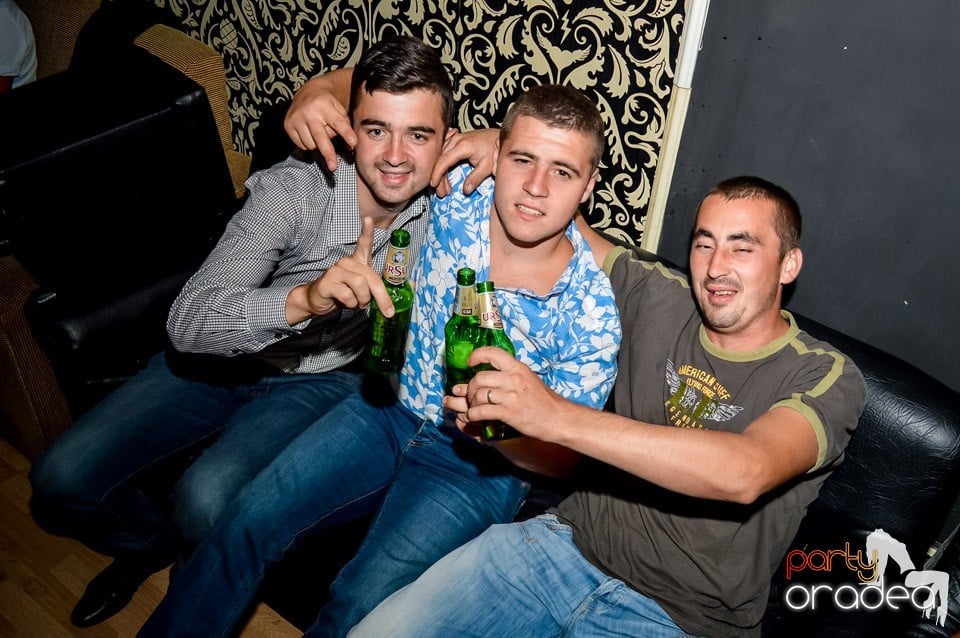 Muzica live Blaga de la Oradea, 