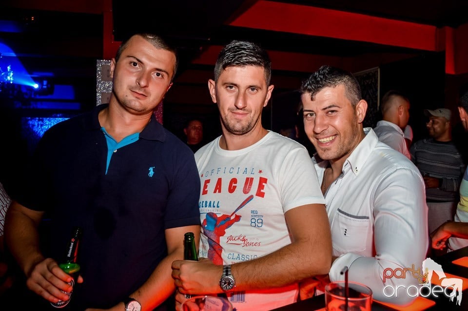 Muzica live Blaga de la Oradea, 