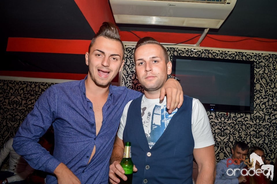 Muzica live Blaga de la Oradea, 