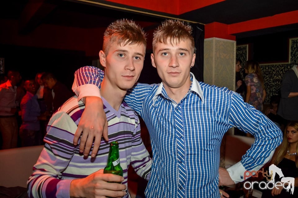 Muzica live Blaga de la Oradea, 