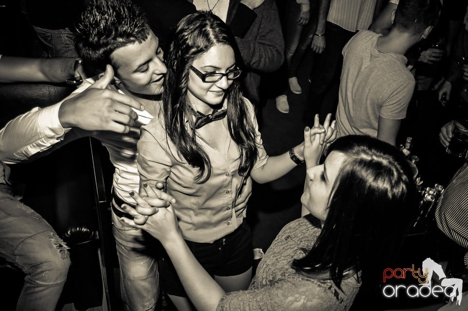 Muzica live Blaga de la Oradea, 