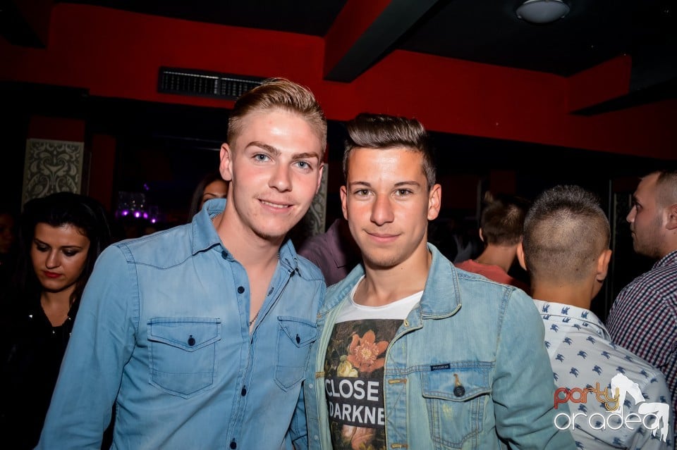 Muzica live Blaga de la Oradea, 