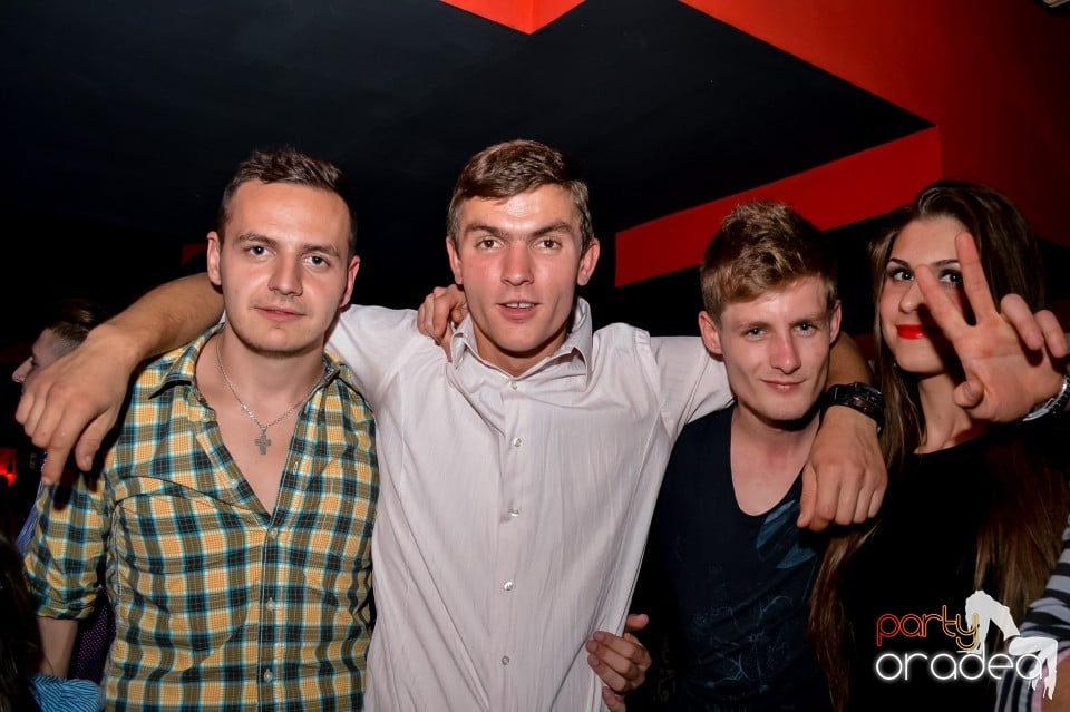 Muzica live Blaga de la Oradea, 