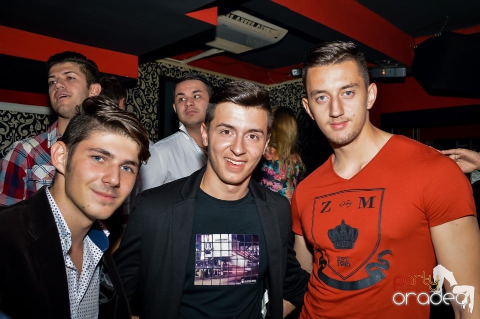 Muzica live Blaga de la Oradea, 