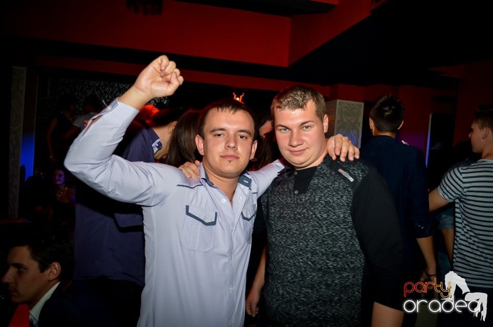 Muzica live Blaga de la Oradea, 