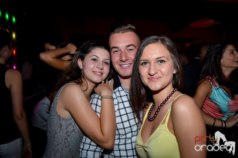 Muzica live Blaga de la Oradea, 