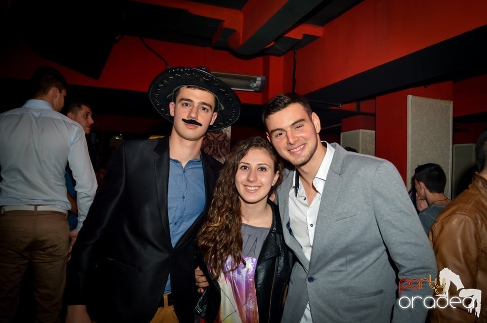 Muzica live Blaga de la Oradea, 