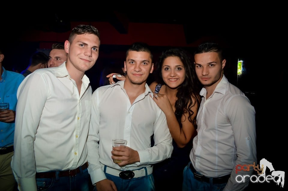 Muzica live Blaga de la Oradea, 