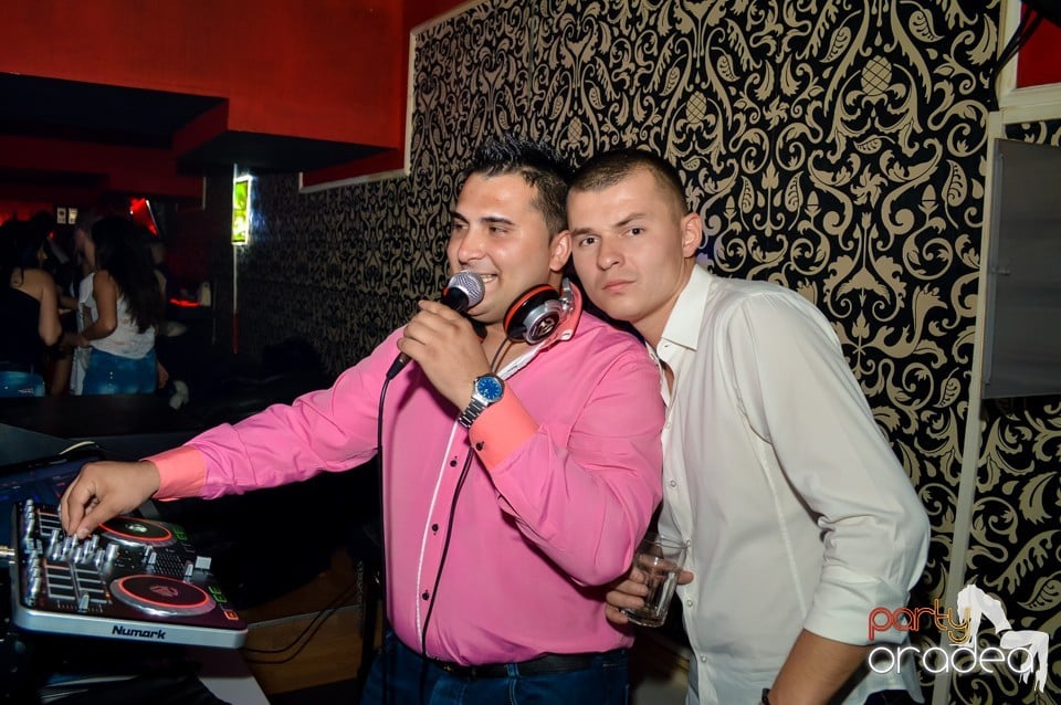 Muzica live Blaga de la Oradea, 