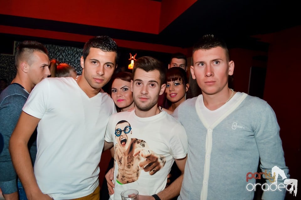 Muzica live Blaga de la Oradea, 