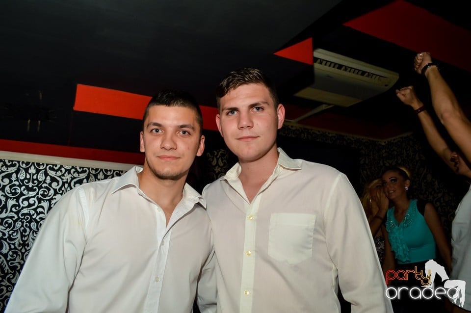 Muzica live Blaga de la Oradea, 