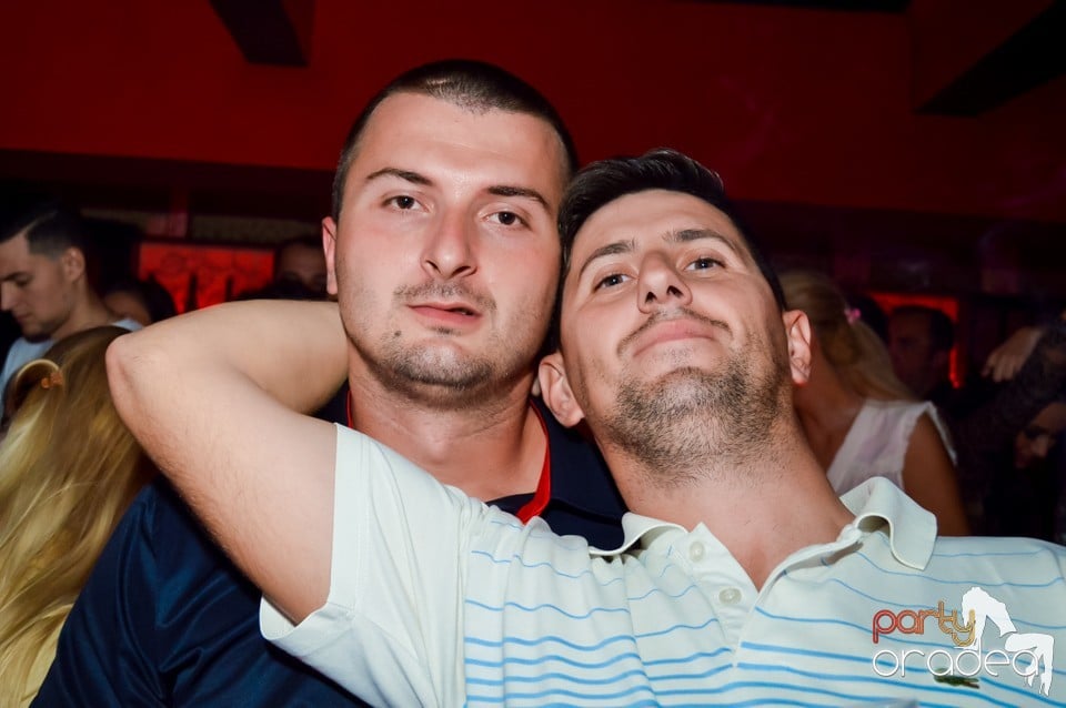 Muzica live Blaga de la Oradea, 